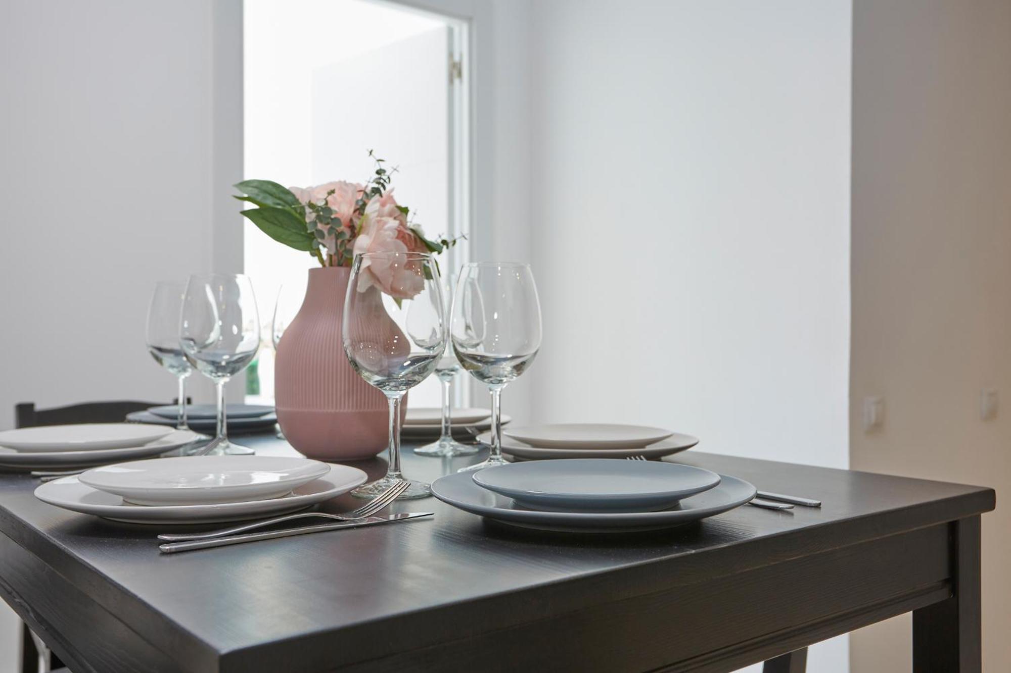 Appartamento Three Bedroom Two Bathroom Close To Beach Barcellona